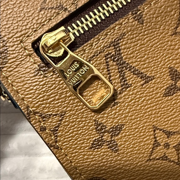 Louis Vuitton Pochette Métis Reverse Monogram - Picture 5 of 16